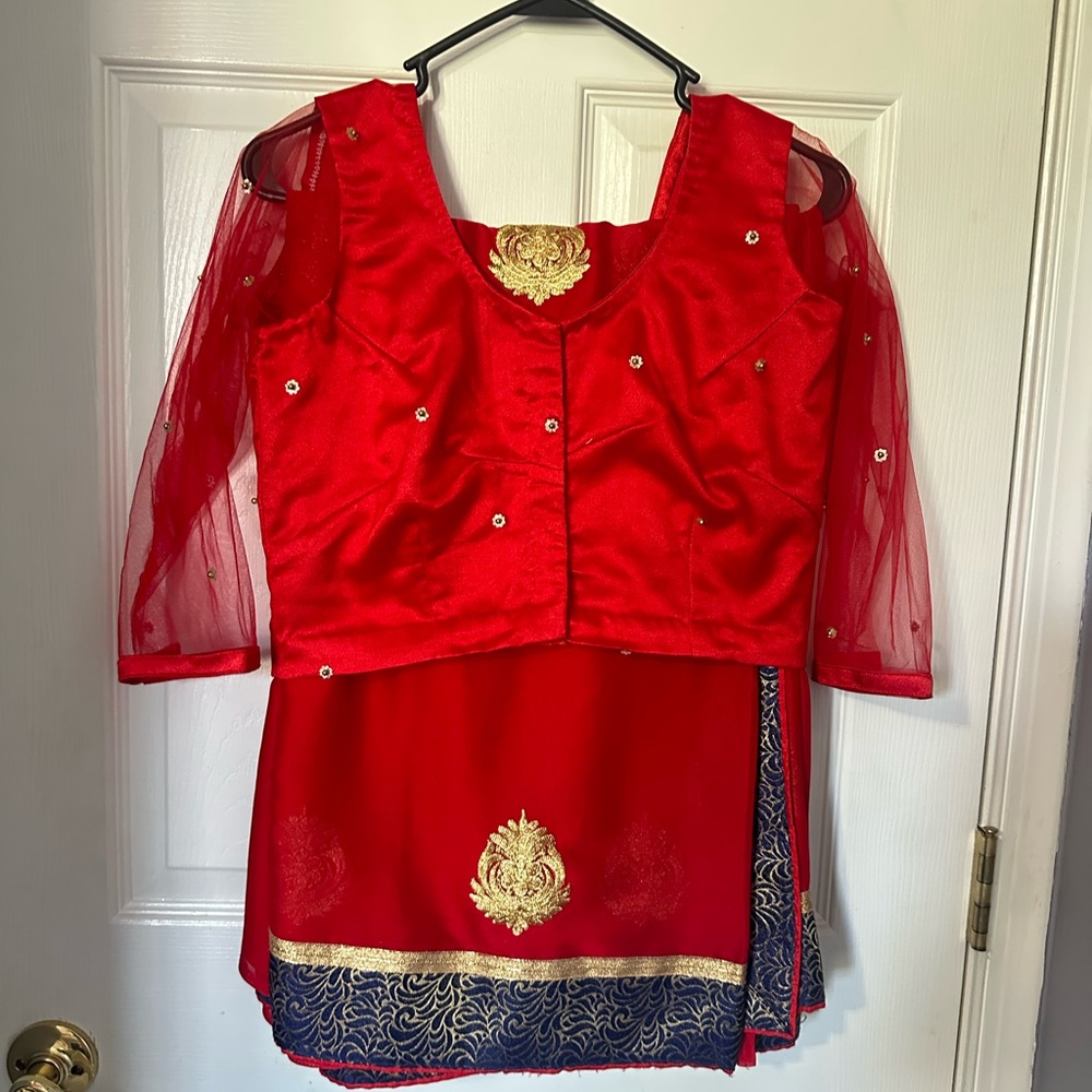 Red georgette saree and blouse set